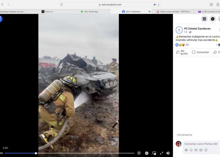 Muere persona calcinada al chocar de frente contra un trailer en la Osiris-Aguascalientes